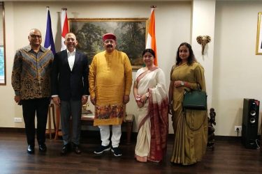 Uttarakhand Tourism Minister and Pak Dubes at Embassy of the Republic of Indonesia